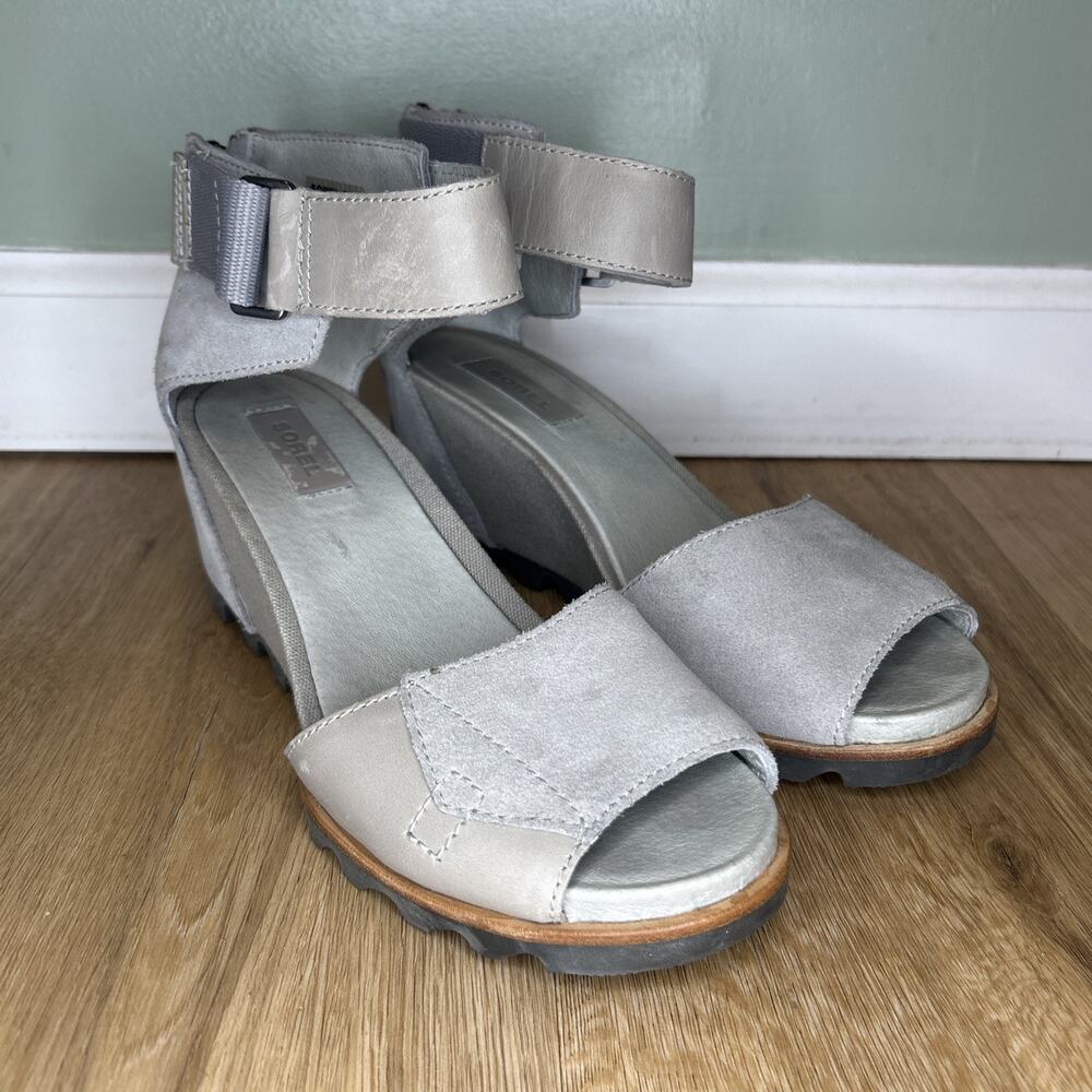 SOREL WOMENS 8.5 JOANIE II SANDAL ANKLE STRAP LEATHER WEDGE GRAY LEATHER ZIP